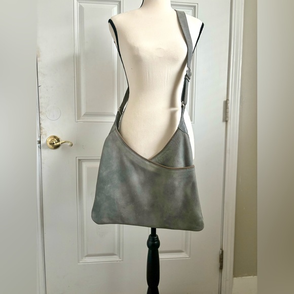 Anthropologie Lily and Lola crossbody suede leather purse - Picture 2 of 9